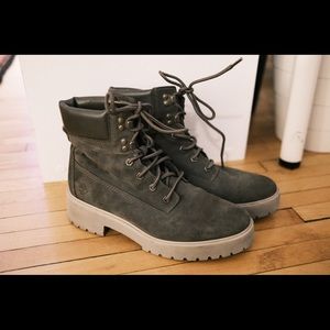 Timberland Carnaby Boots / Olive Green / Size 8.5